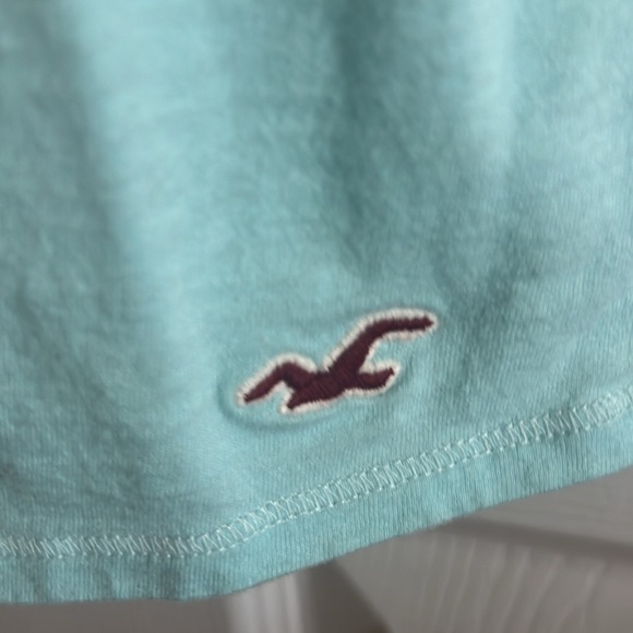 Hollister Tank Top - Picture 2 of 4